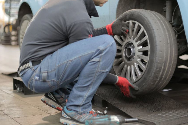 montage pneu allopneus