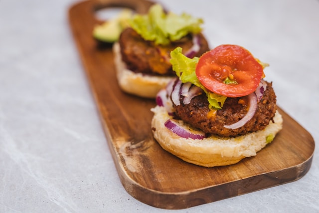 burgers avec des steaks végétaux La Vie Foods
